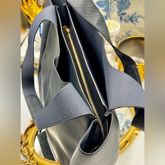 🆕 OROTON 🧿 NWOT Emilia Tote Bag, Navy Blue Leather - Picture 7 of 13